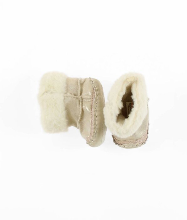 Béžové capáčky s kožíškem a třpytem MATALAN