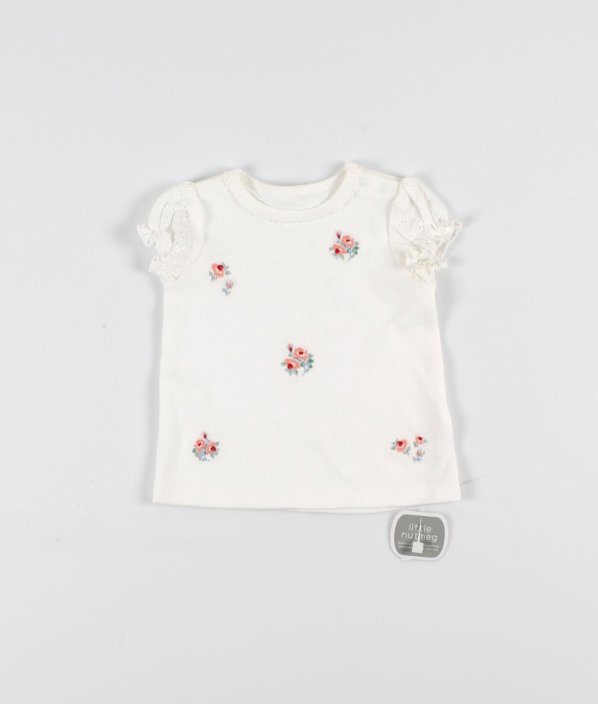 Biele tričko s výšivkou a čipkovými rukávmi NUTMEG