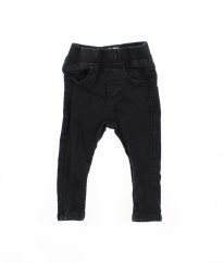 Čierne elastické rifle NEXT