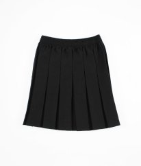 Černá skládaná sukně
