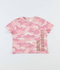 Růžové maskáčové tričko F&F