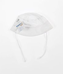 Bílý klobouček s jemnými puntíky (50 cm) ESITO