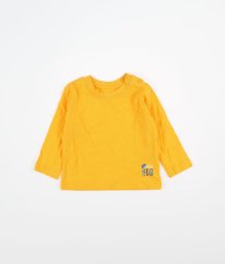 Žluté triko