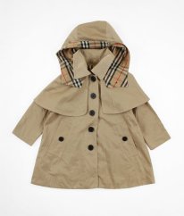 Béžový plášť