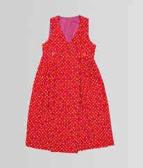 Červené šaty z jemného manšestru s barevnými srdíčky
