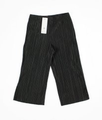 Černé lehké kalhoty F&F