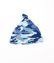 Modrá čiapka s leopardmi