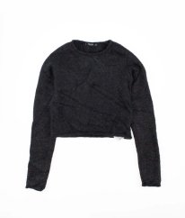 Čierny crop sveter s farebným trblietaním PULL & BEAR