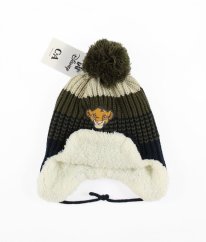 Béžovozelená zateplená čiapka s levíkom DISNEY