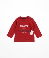 Vínové triko s nápisem MATALAN