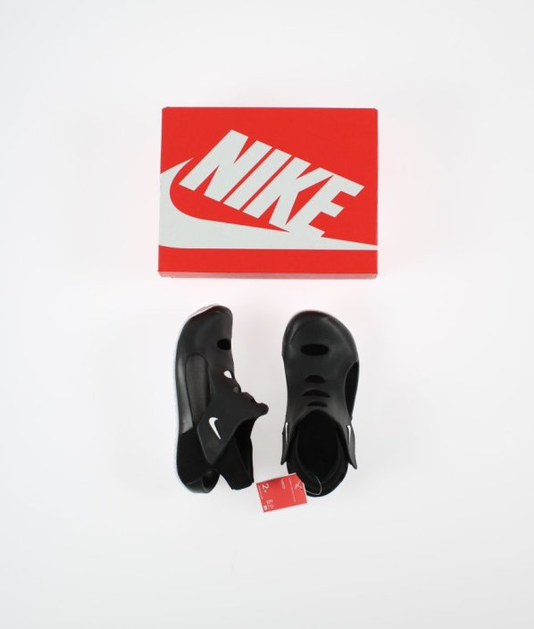 Černé sandály (EUR 33,5, stélka 21 cm) NIKE