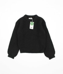 Čierny sveter s trblietaním a veľmi jemnými flitrami C&A