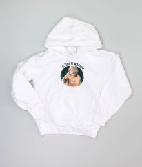 Bílá silnější mikina