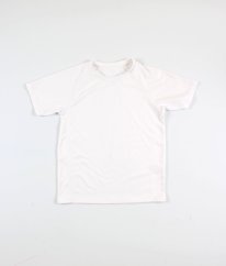 Bílé sportovní tričko