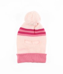 Růžová kukla s bambulí