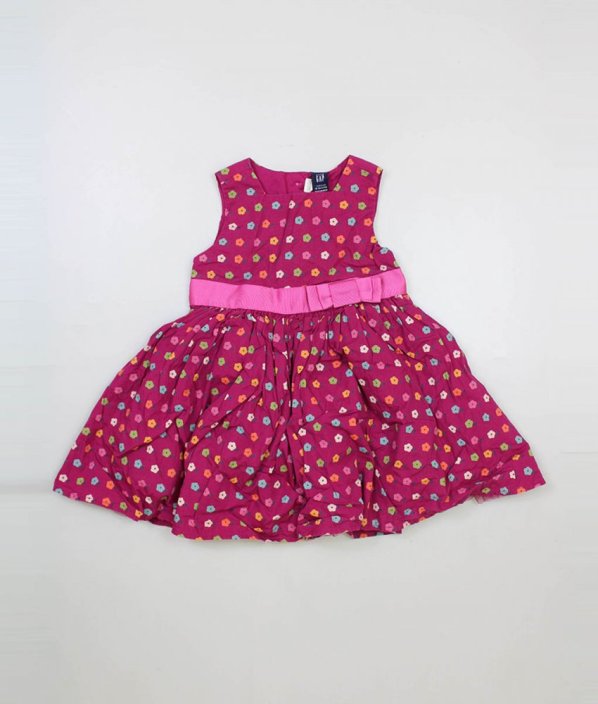 Malinovoostružinové šaty s bohatou spodničkou a květy GAP
