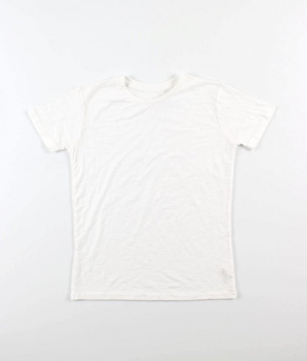Bílé příjemné tričko