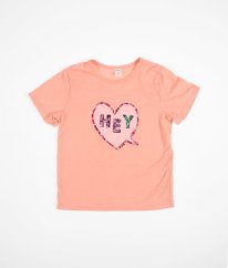 Růžové tričko se srdíčkem SHEIN